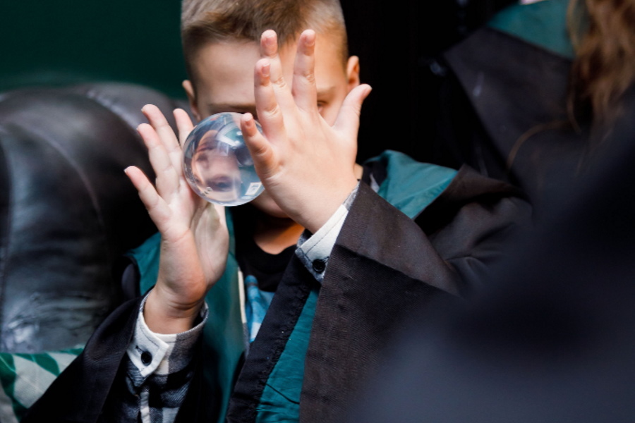 Квест в реальности Гарри: знакомство с магией от компании Мир Гарри Квест в реальности Гарри: знакомство с магией от компании Мир Гарри