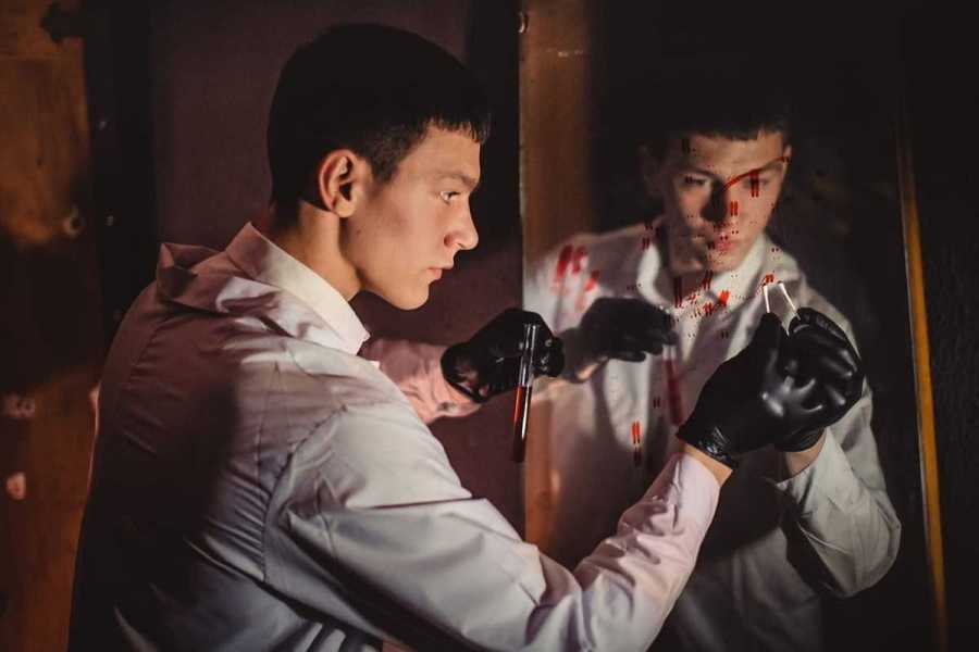 Квест в реальности Подозрение падает на... от компании Tangle Quest Квест в реальности Подозрение падает на... от компании Tangle Quest