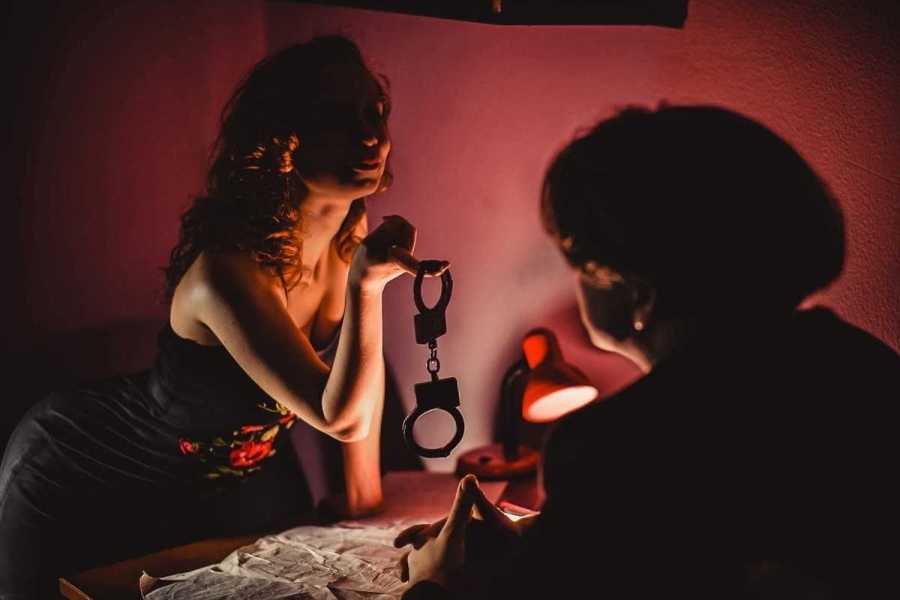 Квест в реальности Подозрение падает на... от компании Tangle Quest Квест в реальности Подозрение падает на... от компании Tangle Quest