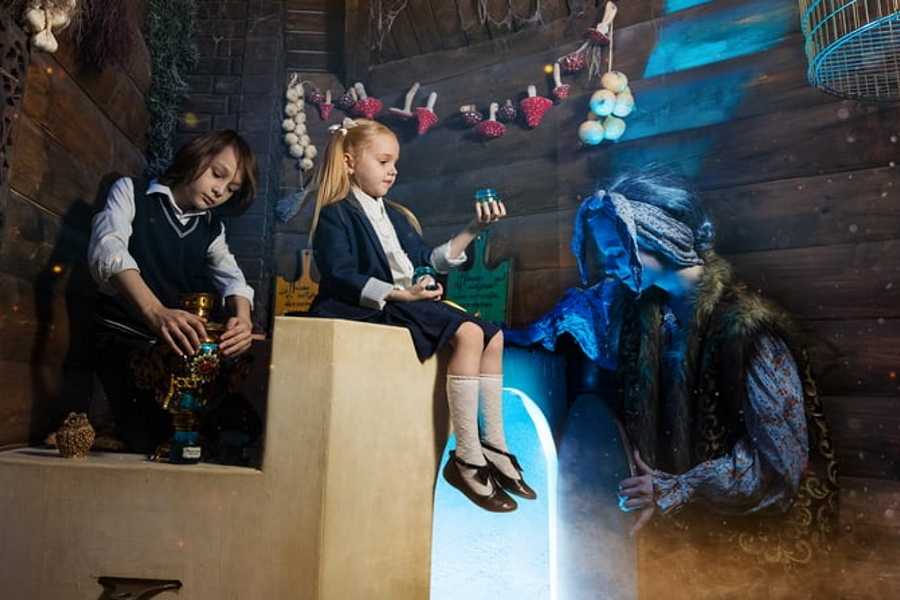 Квест в реальности В гостях у сказки от компании Клаустрофобия Квест в реальности В гостях у сказки от компании Клаустрофобия