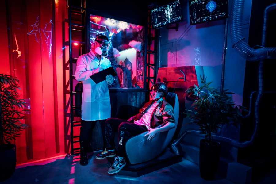 Квест в реальности Ночь в Токио от компании Клаустрофобия Квест в реальности Ночь в Токио от компании Клаустрофобия