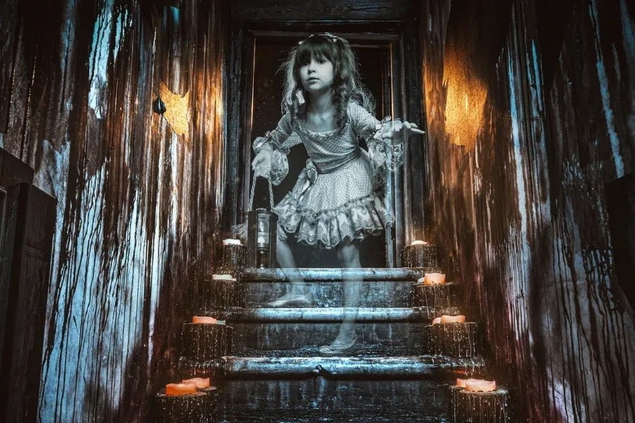 Квест в реальности Дом призраков от компании Клаустрофобия Квест в реальности Дом призраков от компании Клаустрофобия