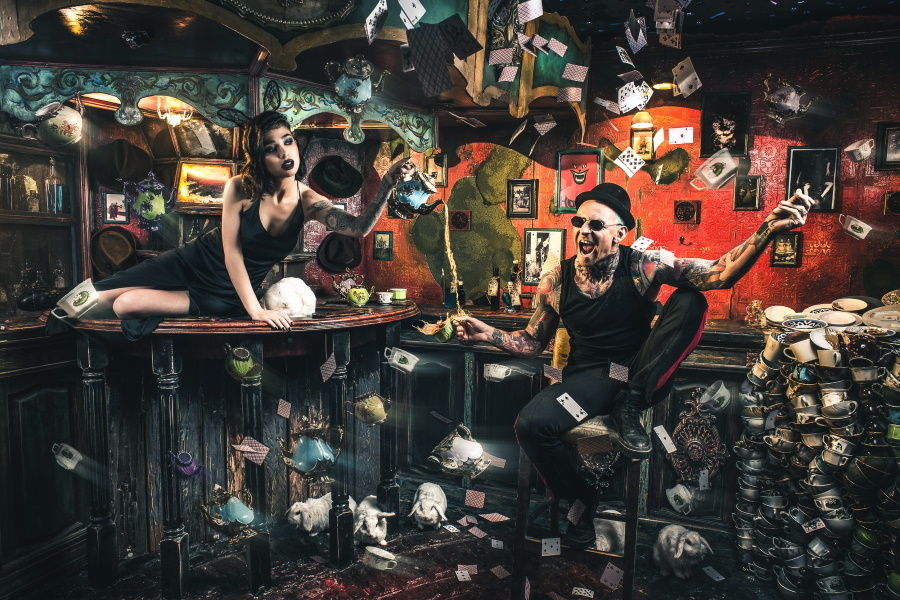 Квест в реальности Алиса в стране кошмаров от компании Клаустрофобия Квест в реальности Алиса в стране кошмаров от компании Клаустрофобия